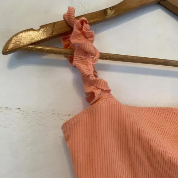 ARITZIA Sunday Best peach ribbed crop top sz XS - Picture 3 of 4